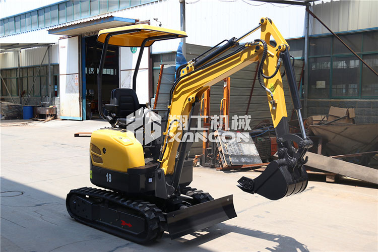 小型挖掘机 小型挖掘机